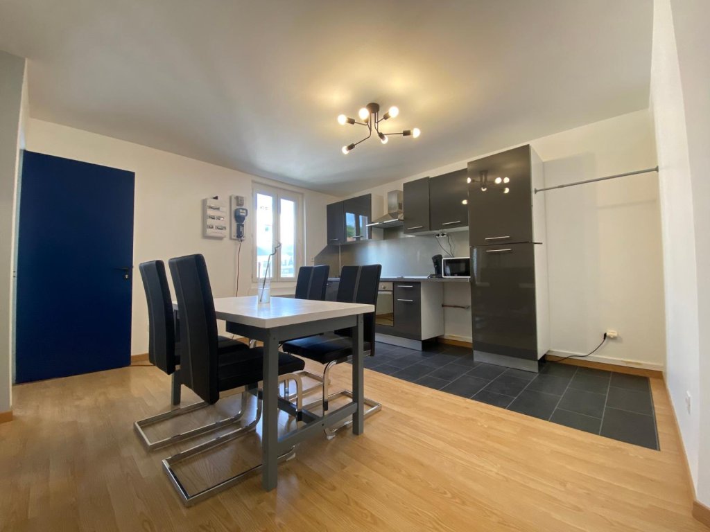 APPARTEMENT T2 A LOUER - ST ETIENNE - 46.58 m2 - 520 &euro; charges comprises par mois