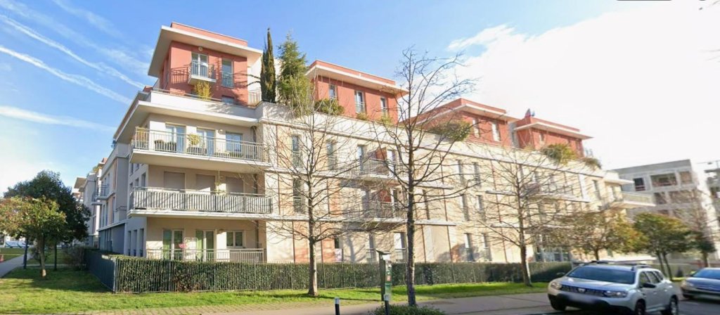 APPARTEMENT T3 A LOUER - ST ETIENNE - 64.19 m2 - 620 &euro; charges comprises par mois