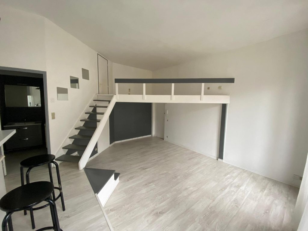 APPARTEMENT T2 A VENDRE - ST ETIENNE Centre Ville - 36.33 m2 - 55 000 &euro;