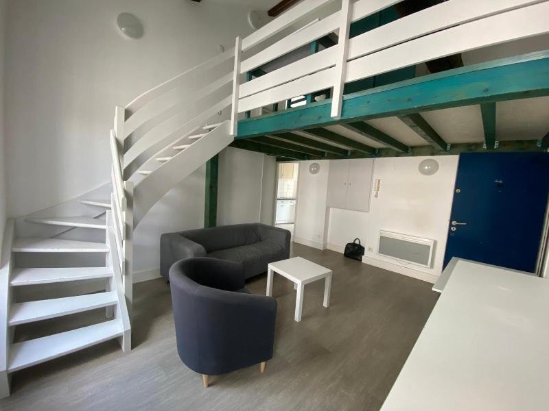 APPARTEMENT T3 A LOUER - ST ETIENNE - 50.34 m2 - 620 &euro; charges comprises par mois