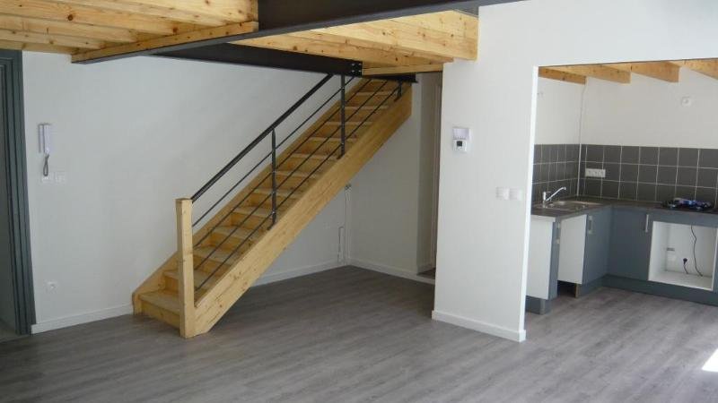 APPARTEMENT T4 A LOUER - ST ETIENNE - 86.08 m2 - 740 &euro; charges comprises par mois