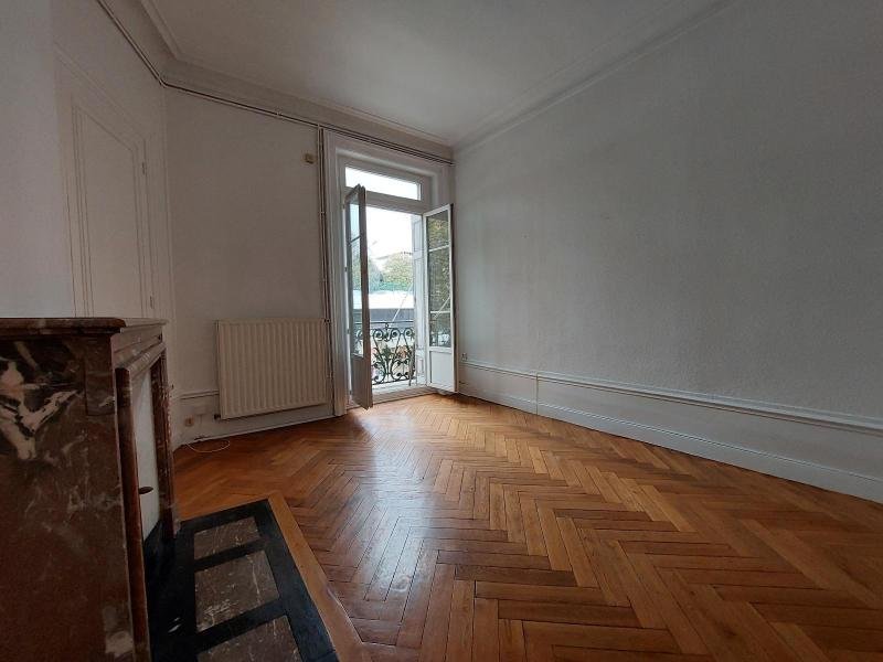 APPARTEMENT T3 A LOUER - ST ETIENNE - 79.43 m2 - 690 &euro; charges comprises par mois