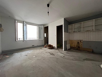 IMMEUBLE A VENDRE - ST ETIENNE - 99 000 &euro;