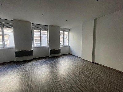 IMMEUBLE A VENDRE - ST ETIENNE - 990 000 €