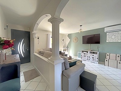 MAISON A VENDRE - ST CHAMOND - 177.96 m2 - 449 000 &euro;