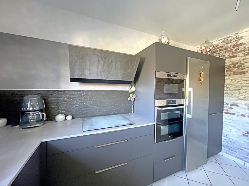 MAISON A VENDRE - ST CHAMOND - 177.96 m2 - 449 000 &euro;