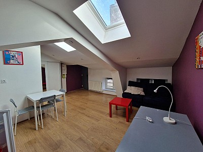 STUDIO A LOUER - ST ETIENNE - 18.36 m2 - 370 &euro; charges comprises par mois