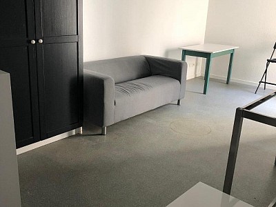 STUDIO A LOUER - ST ETIENNE - 34.55 m2 - 440 &euro; charges comprises par mois