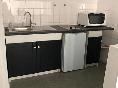 STUDIO A LOUER - ST ETIENNE - 34.55 m2 - 440 &euro; charges comprises par mois