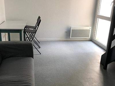STUDIO A LOUER - ST ETIENNE - 34.55 m2 - 440 &euro; charges comprises par mois