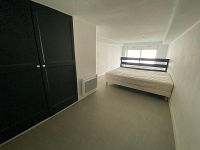 STUDIO A LOUER - ST ETIENNE - 23 m2 - 340 &euro; charges comprises par mois