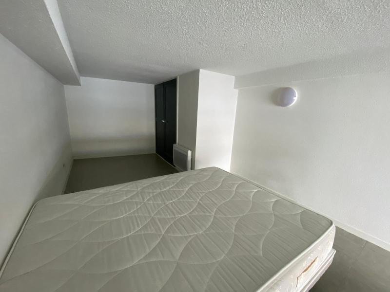 STUDIO A LOUER - ST ETIENNE - 23 m2 - 340 &euro; charges comprises par mois
