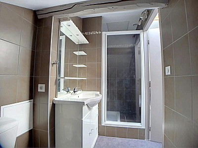 STUDIO A LOUER - ST ETIENNE - 22.03 m2 - 350 &euro; charges comprises par mois