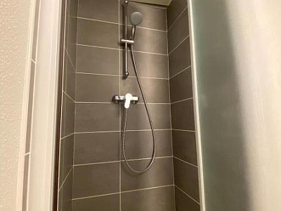 STUDIO A LOUER - ST ETIENNE - 23.19 m2 - 330 &euro; charges comprises par mois