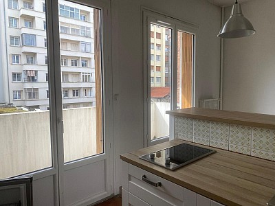 STUDIO A LOUER - ST ETIENNE - 31 m2 - 395 &euro; charges comprises par mois