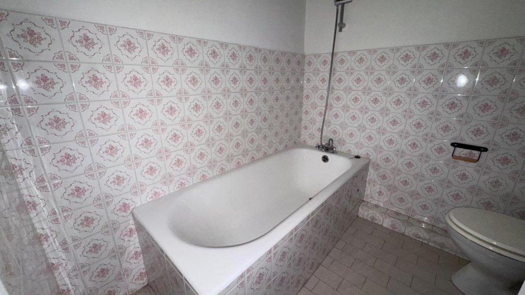 STUDIO A LOUER - ST ETIENNE - 31 m2 - 395 &euro; charges comprises par mois