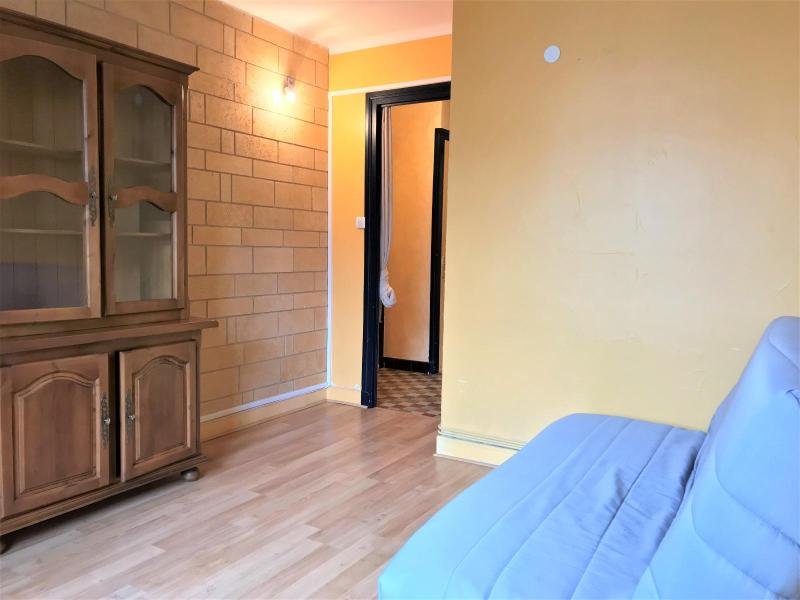 STUDIO A LOUER - ST ETIENNE - 33.2 m2 - 405 &euro; charges comprises par mois