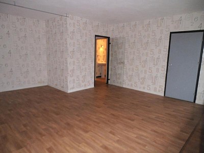 STUDIO A LOUER - ST ETIENNE - 44.21 m2 - 480 &euro; charges comprises par mois