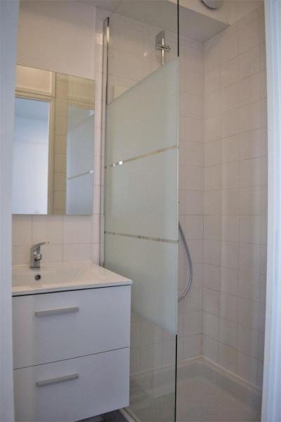STUDIO A LOUER - ST ETIENNE - 13.74 m2 - 295 &euro; charges comprises par mois