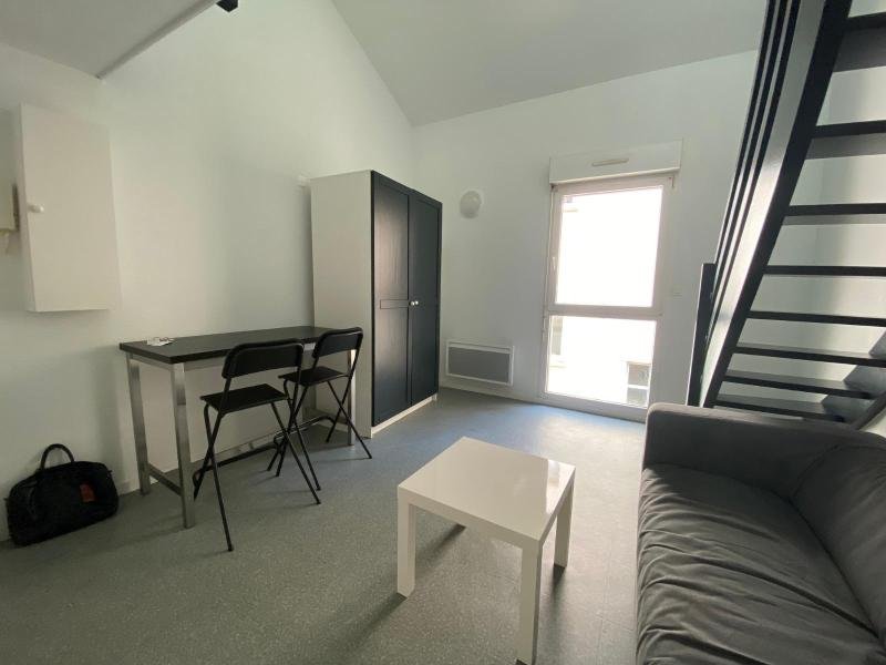 STUDIO A LOUER - ST ETIENNE - 29.03 m2 - 420 &euro; charges comprises par mois