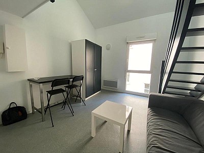 STUDIO A LOUER - ST ETIENNE - 29.03 m2 - 420 &euro; charges comprises par mois