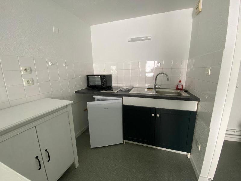 STUDIO A LOUER - ST ETIENNE - 29.03 m2 - 420 &euro; charges comprises par mois