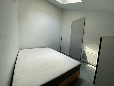 STUDIO A LOUER - ST ETIENNE - 29.03 m2 - 420 &euro; charges comprises par mois