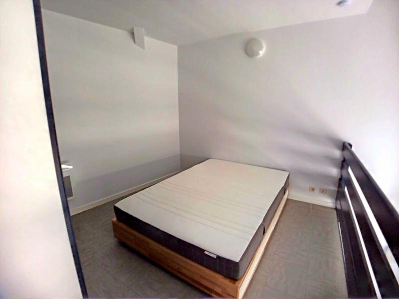 STUDIO A LOUER - ST ETIENNE - 26.31 m2 - 367 &euro; charges comprises par mois