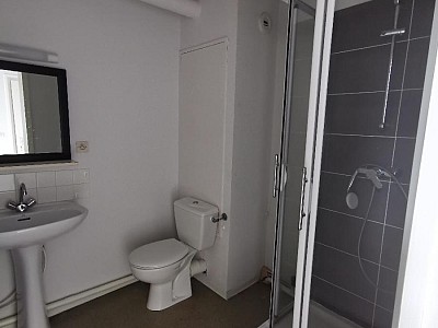STUDIO A LOUER - ST ETIENNE - 26.31 m2 - 367 &euro; charges comprises par mois