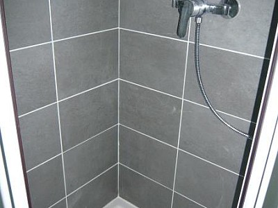 STUDIO A LOUER - ST ETIENNE - 23.83 m2 - 330 &euro; charges comprises par mois
