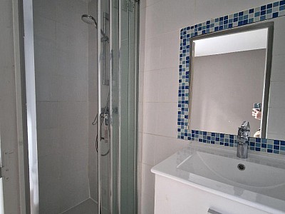 STUDIO A LOUER - ST ETIENNE - 21.66 m2 - 295 &euro; charges comprises par mois