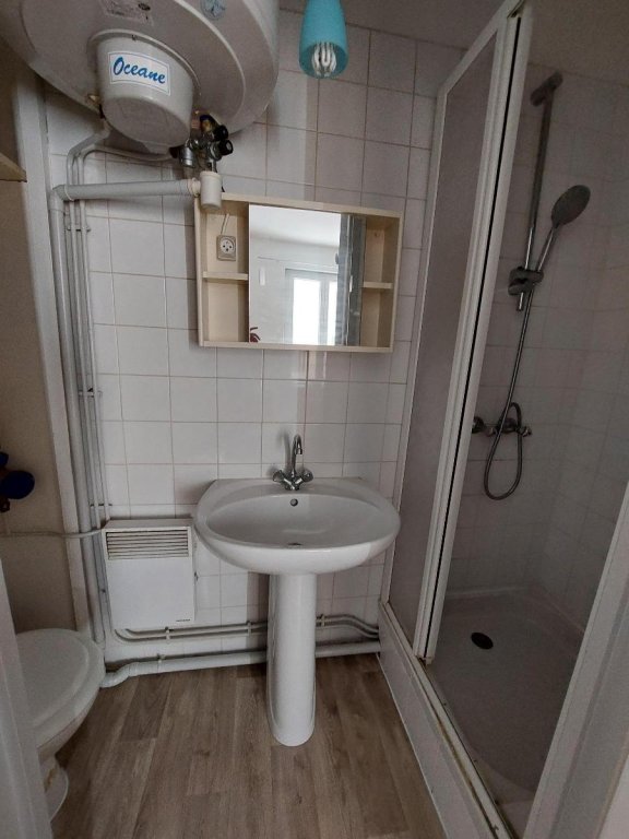 STUDIO A VENDRE - ST ETIENNE Centre Ville - 17.7 m2 - 38 500 &euro;