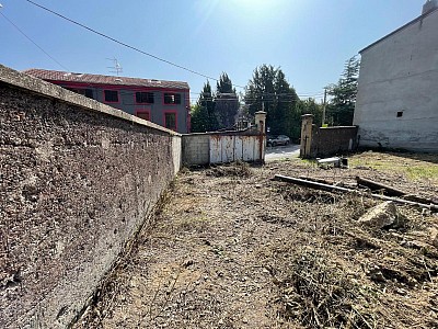 TERRAIN A VENDRE - ST CHAMOND - 795 m2 - 150 000 &euro;