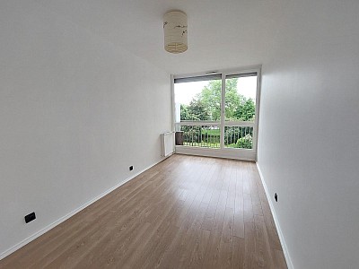 APPARTEMENT T2 A LOUER - ST ETIENNE - 52.34 m2 - 570 &euro; charges comprises par mois