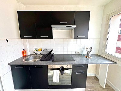 APPARTEMENT T2 A LOUER - ST ETIENNE - 38 m2 - 550 &euro; charges comprises par mois