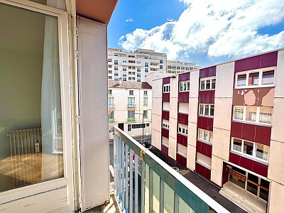 APPARTEMENT T2 A LOUER - ST ETIENNE - 38 m2 - 550 &euro; charges comprises par mois
