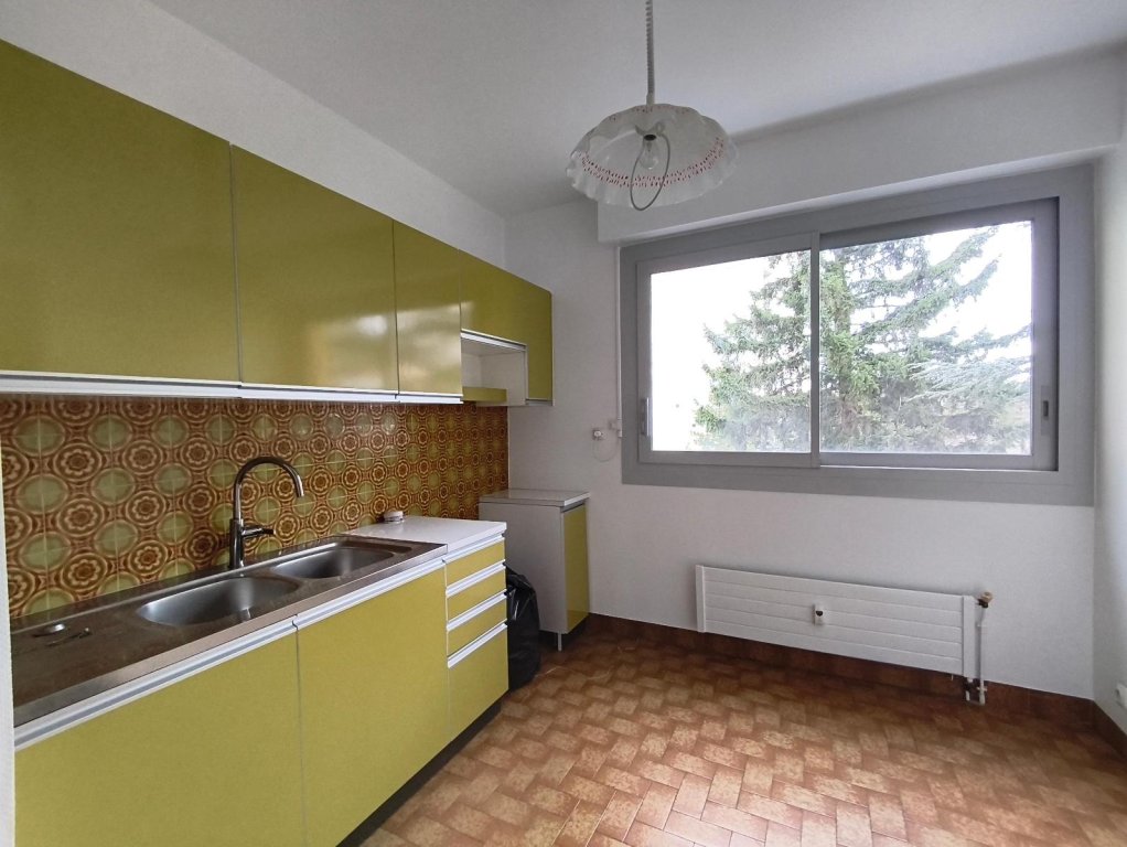 APPARTEMENT T2 A LOUER - ST ETIENNE - 50.14 m2 - 500 &euro; charges comprises par mois