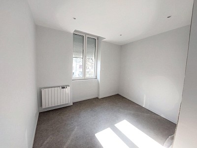 APPARTEMENT T2 A LOUER - ST ETIENNE - 36.3 m2 - 515 &euro; charges comprises par mois
