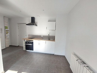 APPARTEMENT T2 A LOUER - ST ETIENNE - 36.3 m2 - 515 &euro; charges comprises par mois