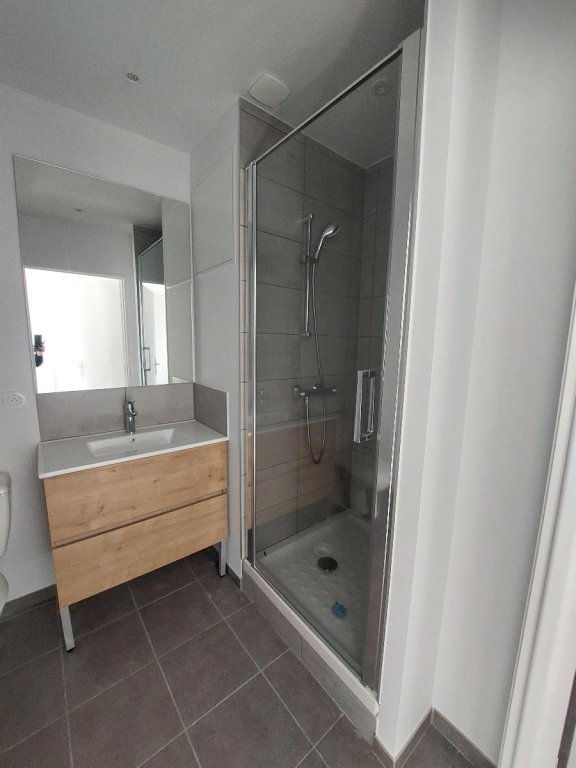 APPARTEMENT T2 A LOUER - ST ETIENNE - 36.3 m2 - 515 &euro; charges comprises par mois