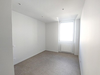 APPARTEMENT T2 A LOUER - ST ETIENNE - 34.21 m2 - 520 &euro; charges comprises par mois