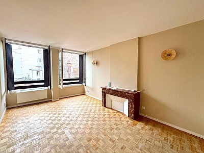 APPARTEMENT T2 A LOUER - ST ETIENNE - 47.74 m2 - 545 &euro; charges comprises par mois