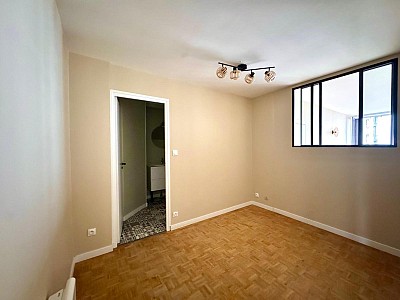 APPARTEMENT T2 A LOUER - ST ETIENNE - 47.74 m2 - 545 &euro; charges comprises par mois