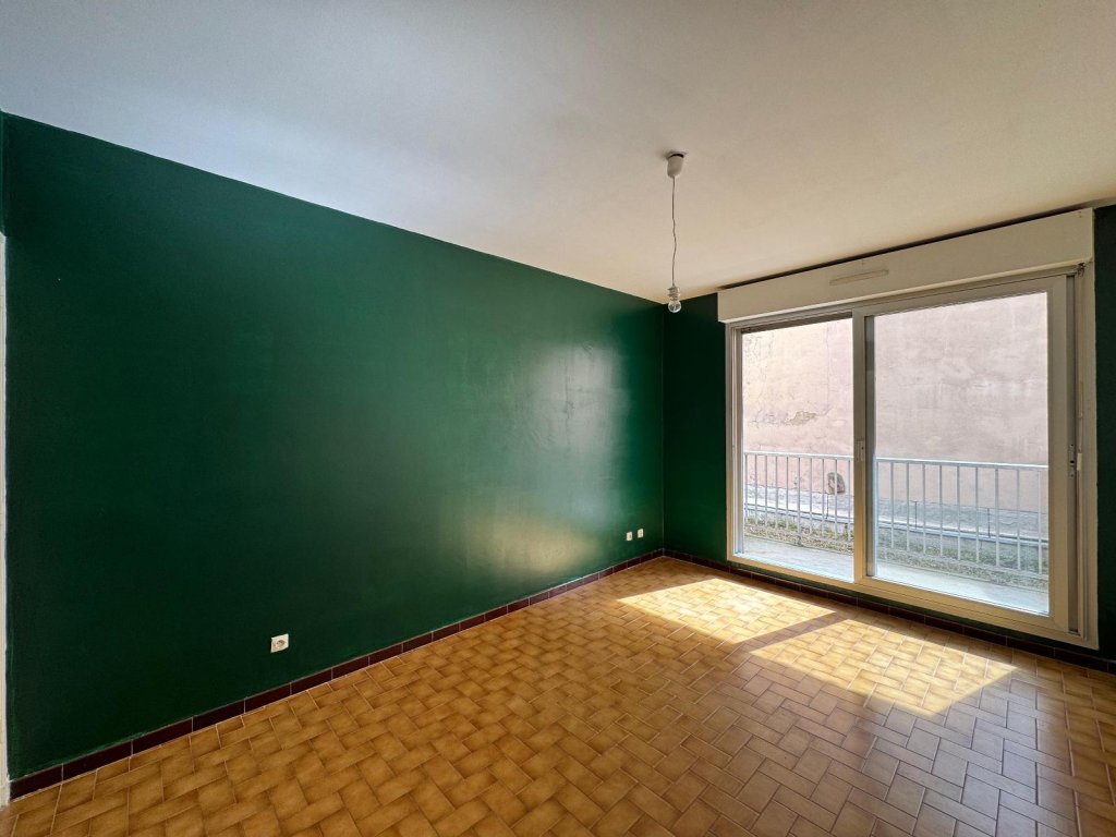 APPARTEMENT T2 A LOUER - ST ETIENNE - 40.56 m2 - 510 &euro; charges comprises par mois