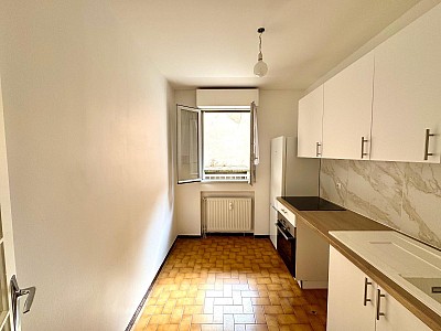 APPARTEMENT T2 A LOUER - ST ETIENNE - 40.56 m2 - 510 &euro; charges comprises par mois