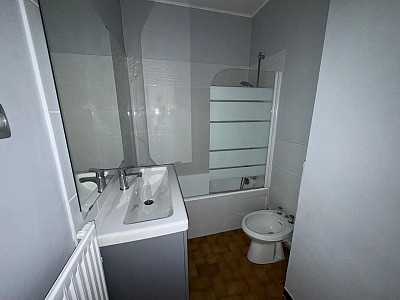 APPARTEMENT T2 A LOUER - ST ETIENNE - 40.56 m2 - 510 &euro; charges comprises par mois