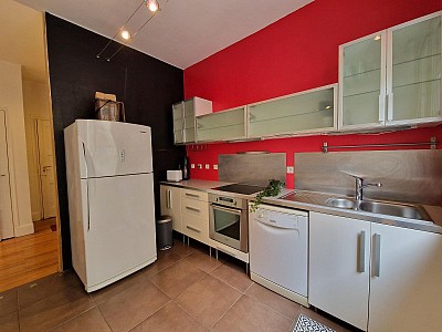 APPARTEMENT T2 A LOUER - ST ETIENNE - 59.41 m2 - 630 &euro; charges comprises par mois