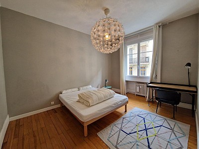 APPARTEMENT T2 A LOUER - ST ETIENNE - 59.41 m2 - 630 &euro; charges comprises par mois