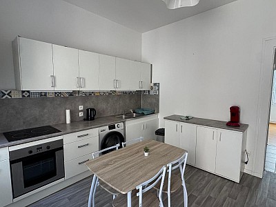 APPARTEMENT T2 A LOUER - ST ETIENNE - 53.33 m2 - 590 &euro; charges comprises par mois
