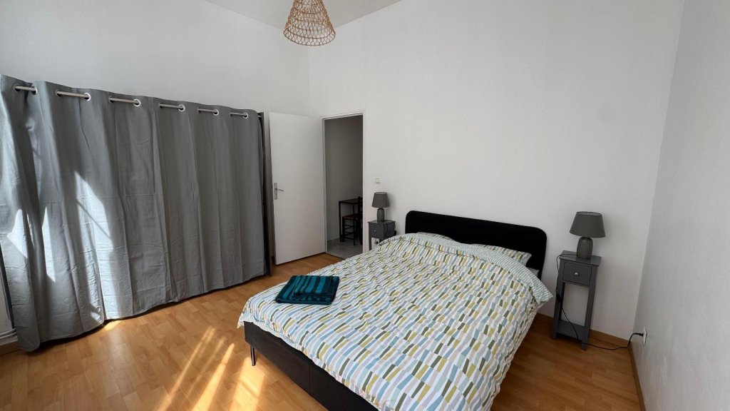 APPARTEMENT T2 A LOUER - ST ETIENNE - 53.33 m2 - 590 &euro; charges comprises par mois
